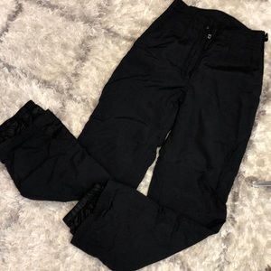 Obermeyer women’s black ski pants 6